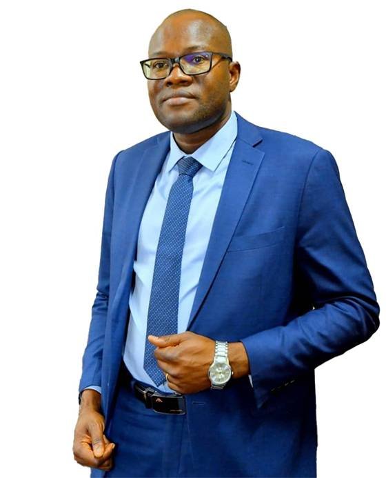 SCOOP-CA CARE – Coopérative Africaine pour le Renouveau Économique — Dr Nacanabo - Haut patron 02